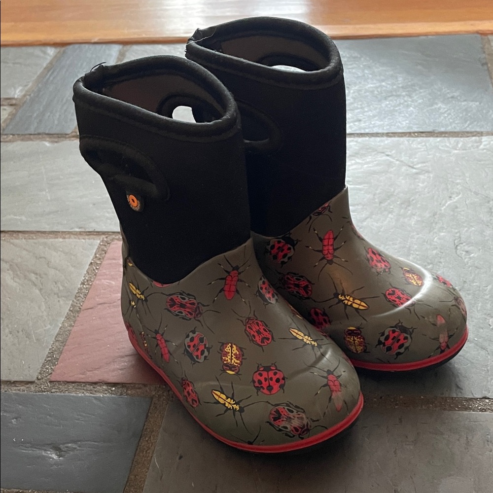 Bogs bug winter boots toddler size 7